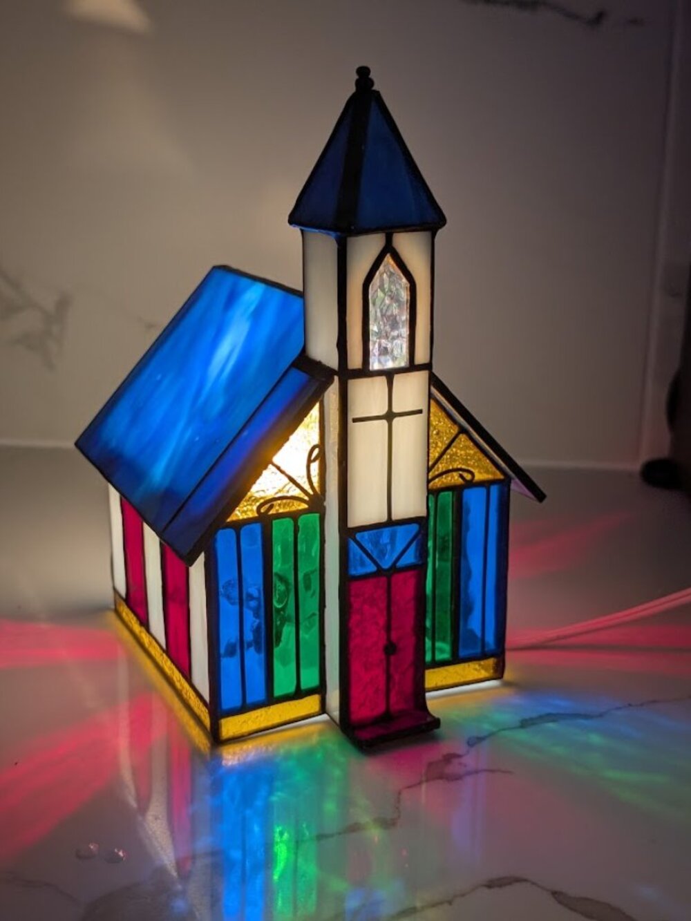 Tiffany Style Stained Glass Church Lighted Lamp Accent Night Light Art Glass